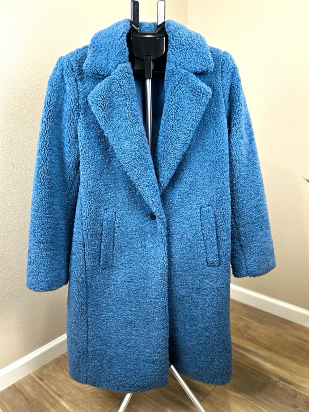 LOFT Women’s M Blue Teddy Sherpa Faux Fur Mid-Length Overcoat Jacket